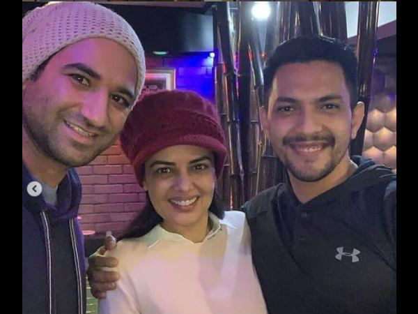 पिछले साल के अंत में हुई शाादी