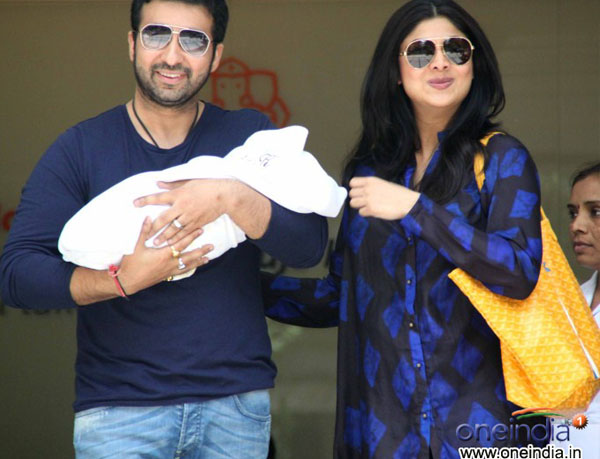 कलाकार संक्रमित 