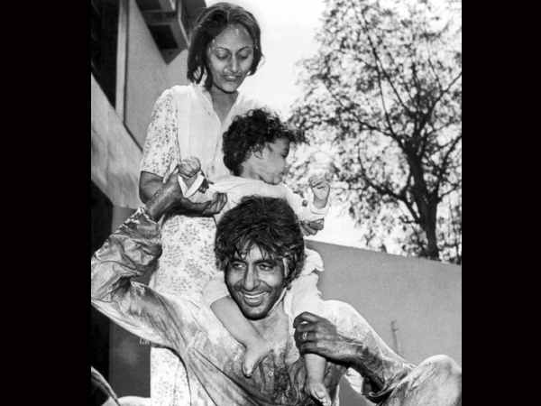 कैंसिल की होली पार्टी