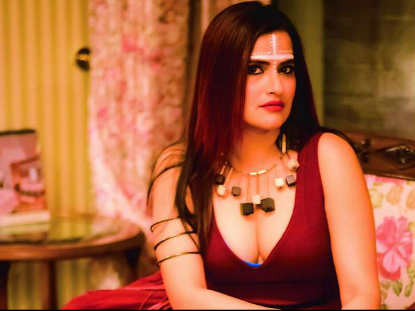 Sona mohapatra, Sona mohapatra,