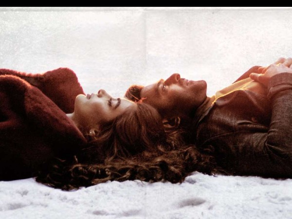 9 ट्रक भरकर मदद 9 ट्रक भरकर मदद