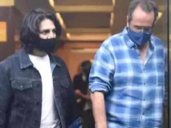 बेहद खुश थे फैन्स बेहद खुश थे फैन्स