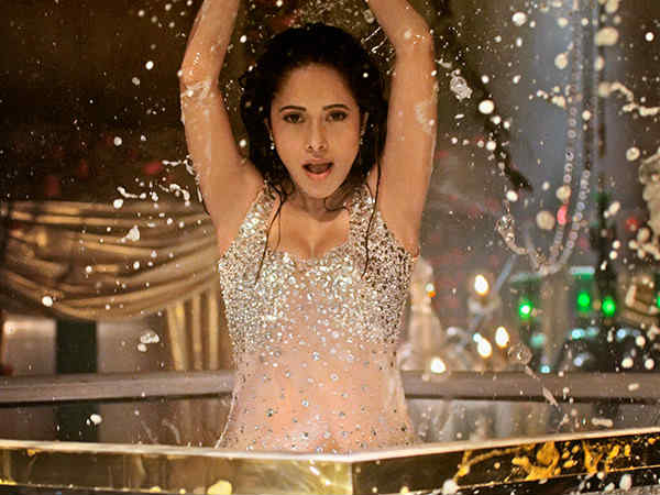 nushrat-bharucha-opens-up-on-battling-depression-over-a-flop-film-wanted-to-return-her-fees nushrat-bharucha-opens-up-on-battling-depression-over-a-flop-film-wanted-to-return-her-fees