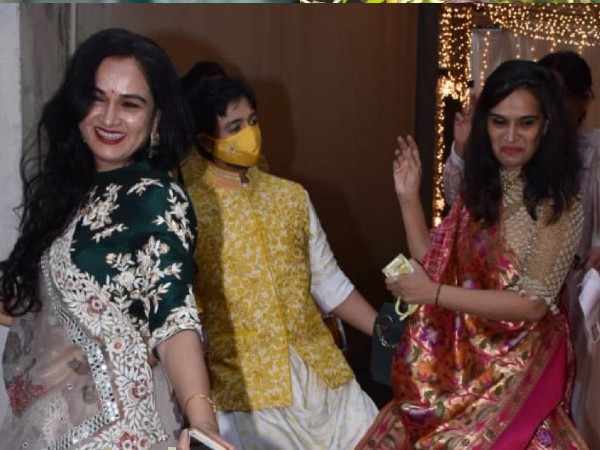 padmini-kolhapure-remembers-playing-a-mother-at-17-salman-to-shahrukh-had-mothers-younger-to-them