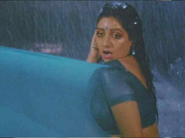 bollywood-best-rain-songs-bollywood-rain-romantic-hindi-songs bollywood-best-rain-songs-bollywood-rain-romantic-hindi-songs