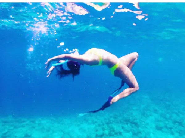 वरुण धवन के साथ आएंगी नजर 