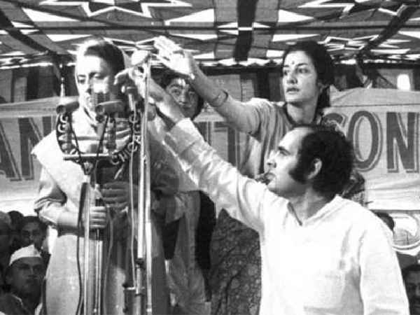 किस्सा कुर्सी का