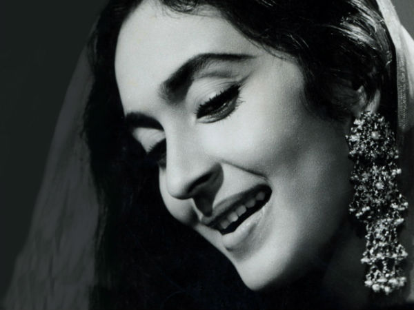 मां ने भेज दिया स्विट्ज़रलैंड