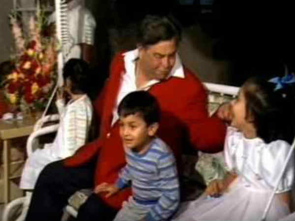परिवार के सबसे पढ़े लिखे इंसान