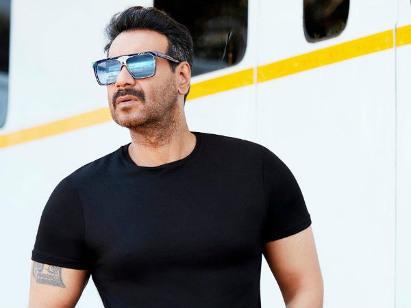 फिल्मों की लाइन 