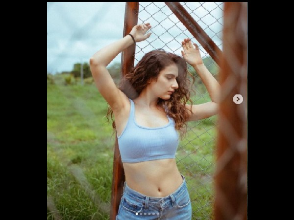 दंगल गर्ल फातिमा सना शेख का ग्लैमर