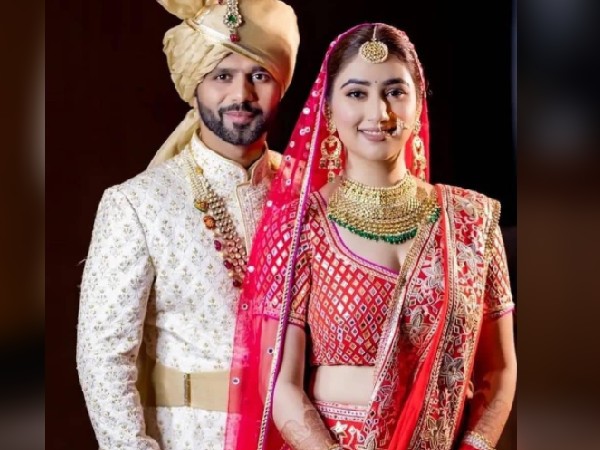 दिशा परमार का लंहगा