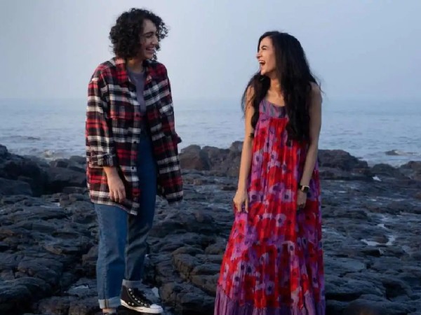 शी लव्स मी, शी लव्स मी नॉट She Loves Me, She Loves Me Not