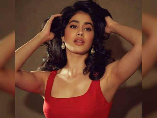 अपकमिंग प्रोजेक्ट्स अपकमिंग प्रोजेक्ट्स