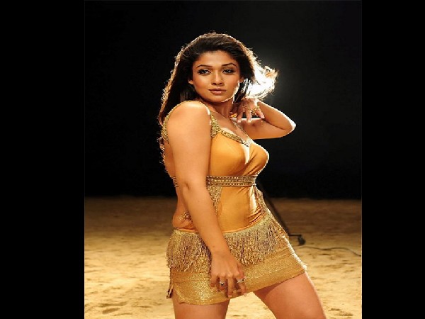 नयनतारा की सेक्सी फोटो