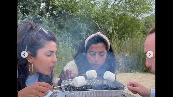 प्रियंका चोपड़ा ने लिखा 3 दोस्तों के साथ