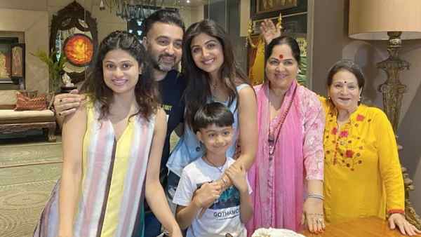 राज पर गुस्सा करने की रिपोर्ट्स