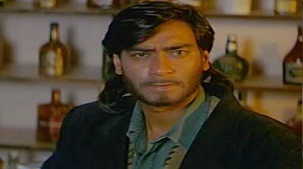 25 साल पहले रिलीज हुई अजय देवगन की दिलजले 25 साल पहले रिलीज हुई अजय देवगन की दिलजले