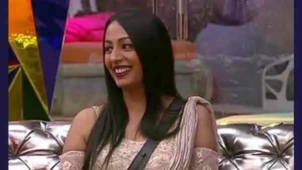 खुद हो चुकी हैं शिकार