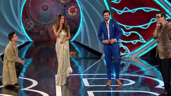 मलाईका ने लिया लड़कों का टेस्ट