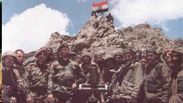 विक्रम बत्रा के जुड़वा भाई विक्रम बत्रा के जुड़वा भाई