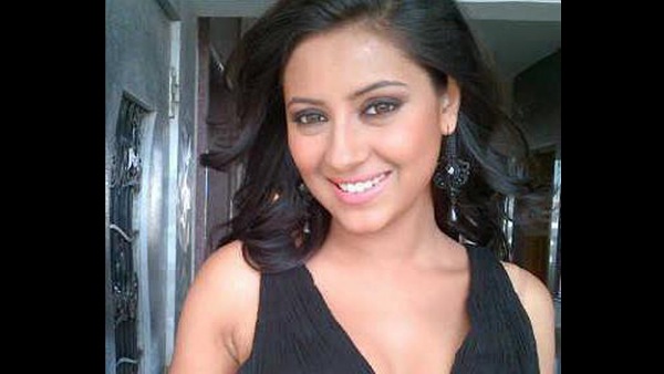 प्रत्युषा बनर्जी की अनदेखी फोटो और खुलासा प्रत्युषा बनर्जी की अनदेखी फोटो और खुलासा