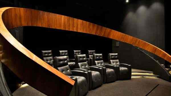 बुक हो सकता है पर्सनल थिएटर