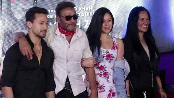 किराए के घर में रहता था परिवार