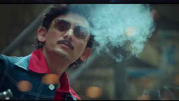 स्क्रीन पर राज करते हैं डेलज़ाद स्क्रीन पर राज करते हैं डेलज़ाद