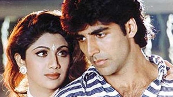 ट्विंकल खन्ना के आने से दरार ट्विंकल खन्ना के आने से दरार