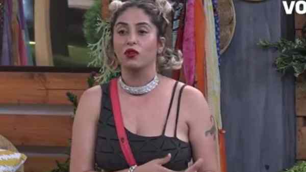 लोगों की मिली जुली प्रतिक्रिया