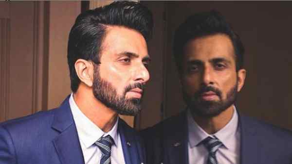 करते गए ज़रूरतमंदों की मदद