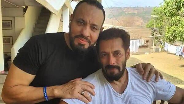 सलमान खान बॉडीगार्ड शेरा