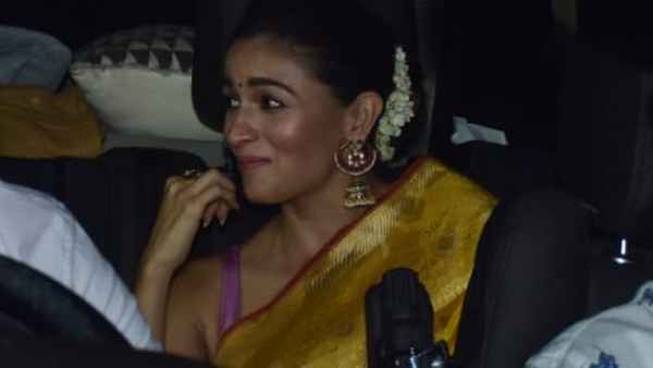 बातचीत में गुम