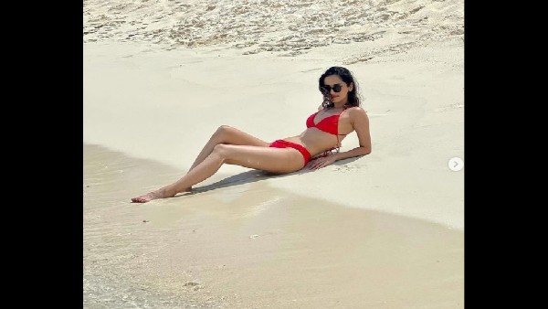 मानुषी छिल्लर का सबसे बड़ा डेब्यू