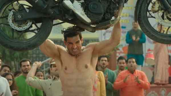 सत्यमेव जयते के पहले पार्ट में भी ऐसा ही सीन