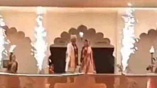 सवाई माधोपुर में लिए सात फेरे