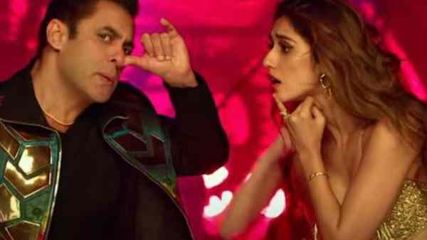 सलमान के रोमांस से दिक्कत