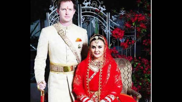 प्रीति जिंटा और जीन गुडइनफ की शादी 