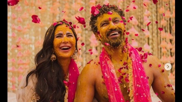 विकी कौशल और कैटरीना कैफ का हल्दी पर प्यार