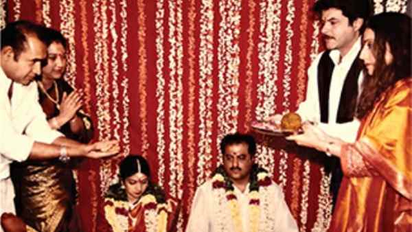 मोना कपूर से हुए अलग