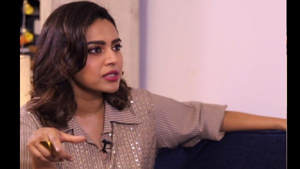 बॅालीवुड में 20 से अधिक लोग कोरोना वायरस से संक्रमित बॅालीवुड में 20 से अधिक लोग कोरोना वायरस से संक्रमित