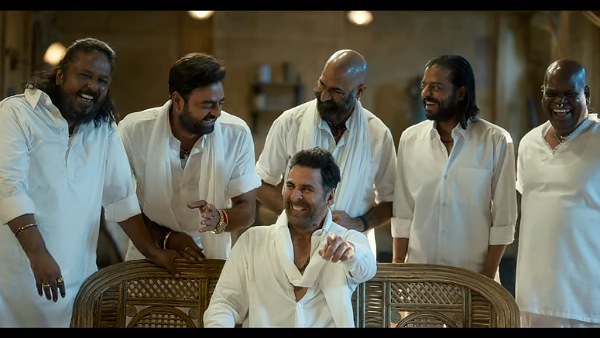 सोलो होली रिलीज