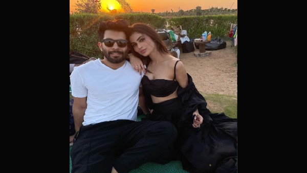 मौनी रॉय, सूरज नांबियार