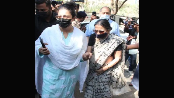 काजोल और तनुजा काजोल और तनुजा