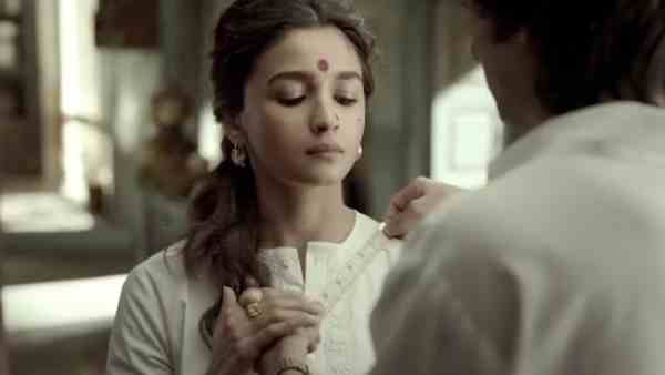 प्रियंका से आलिया तक पहुंची फिल्म