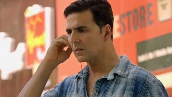 हॉलीडे कमाई