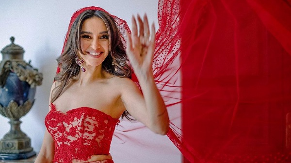 खूबसूरत शिबानी