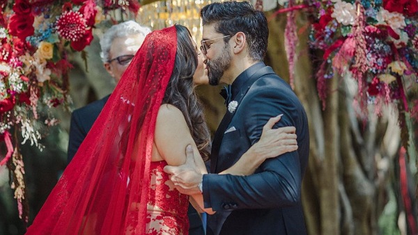 शादी के बाद पहली किस