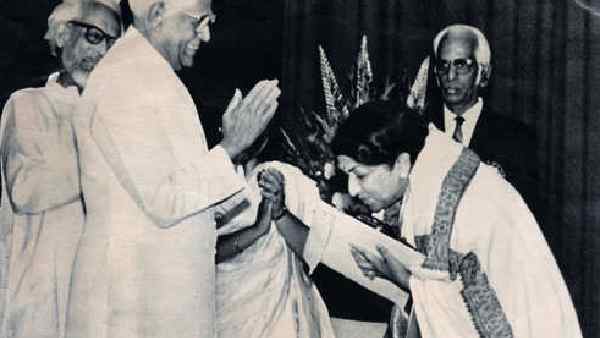 नेशनल अवार्ड नेशनल अवार्ड